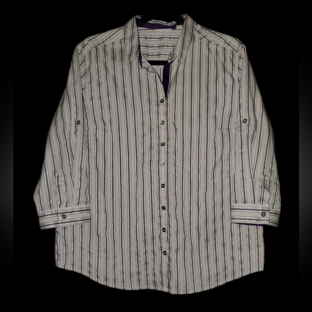 New York & Company Buttondown